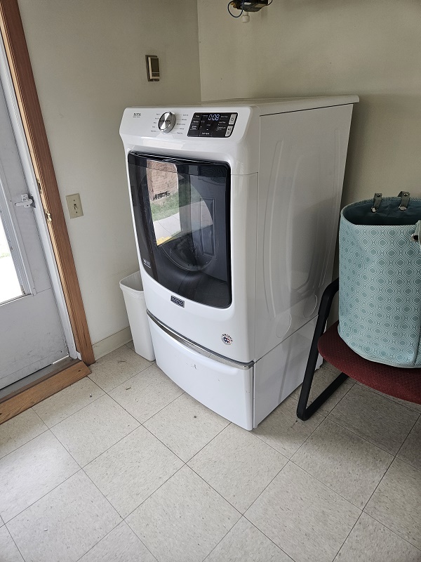 Laundry room machines